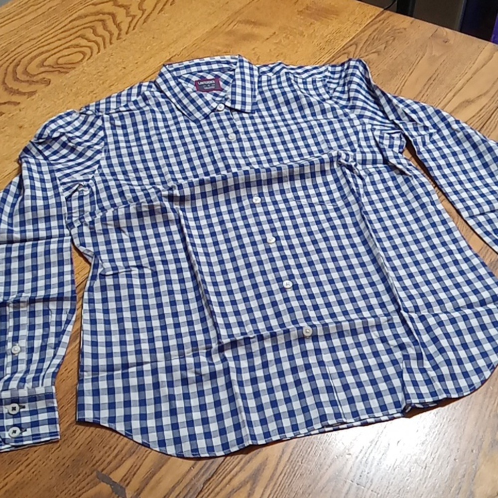 UNTUCKit Blue and White Gingham Button-Down Shirt